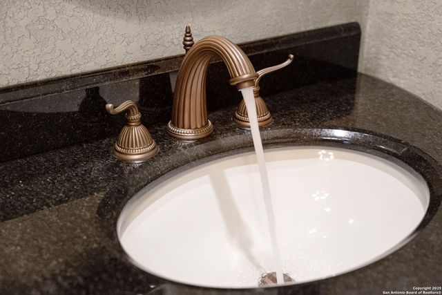 20027 Buckhead, Garden Ridge, TX 78266