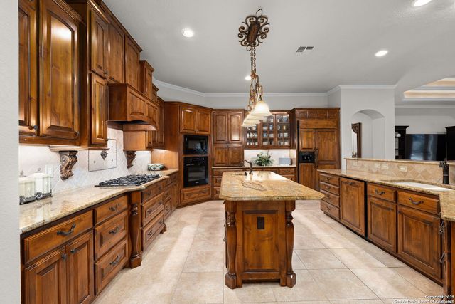 20027 Buckhead, Garden Ridge, TX 78266