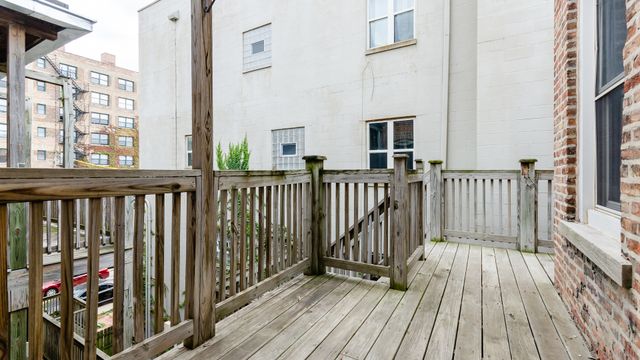 1147 E 61st Street 3, Chicago, IL 60637