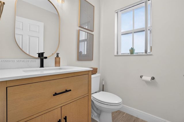 16862 SW 1st St, Pembroke Pines, FL 33027