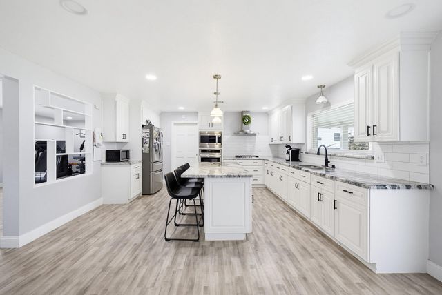 11910 E Morgan Dr Drive, Houston, TX 77065