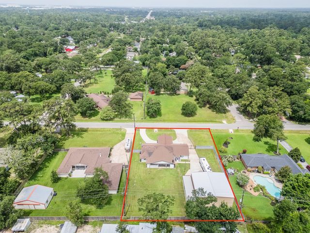 11910 E Morgan Dr Drive, Houston, TX 77065