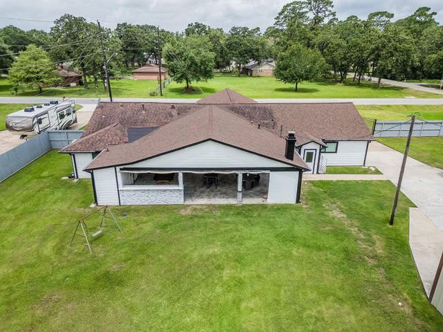 11910 E Morgan Dr Drive, Houston, TX 77065