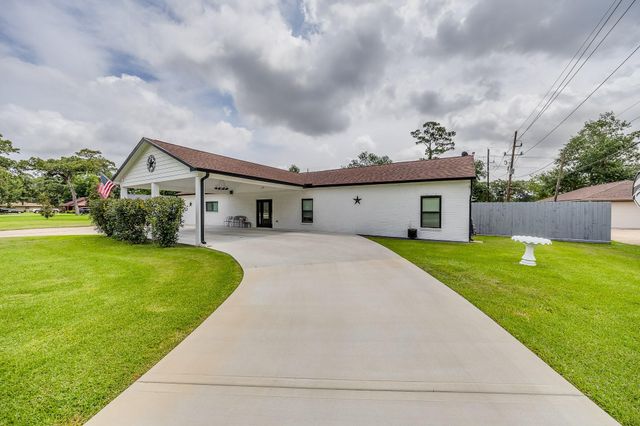 11910 E Morgan Dr Drive, Houston, TX 77065