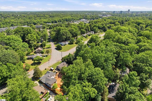 321 Ridgecrest Drive, Greenville, SC 29609