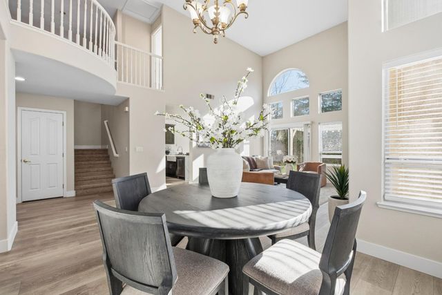 1548 Palatia Dr, Roseville, CA 95661