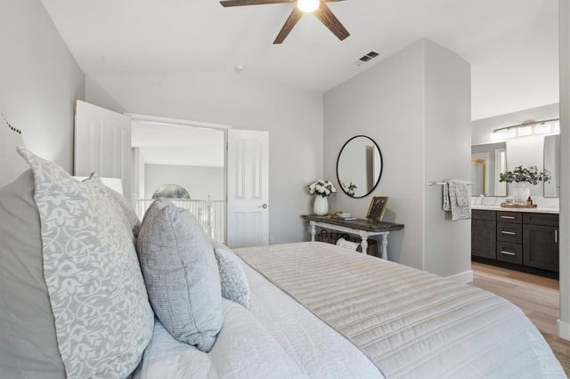 1548 Palatia Dr, Roseville, CA 95661