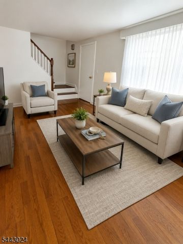 220 Penfield Pl, Dunellen Boro, NJ 08812