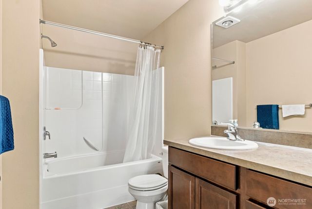 2315 SE Kelby Circle, Port Orchard, WA 98366