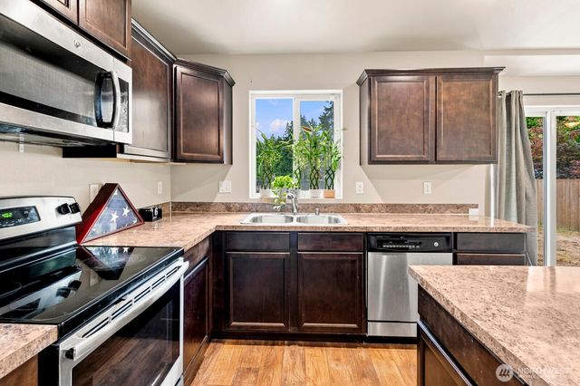 2315 SE Kelby Circle, Port Orchard, WA 98366