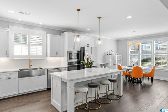 1404 FALLISTON WAY, Hoover, AL 35244