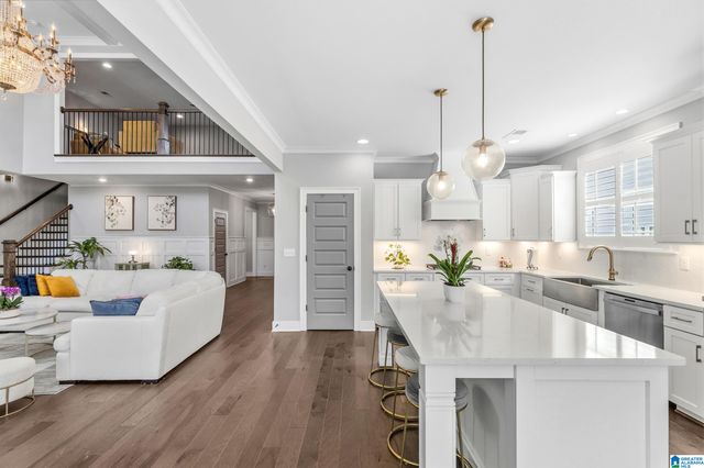 1404 FALLISTON WAY, Hoover, AL 35244