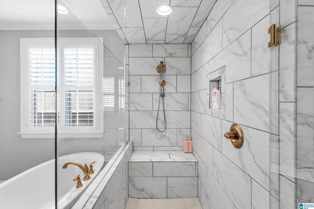 1404 FALLISTON WAY, Hoover, AL 35244