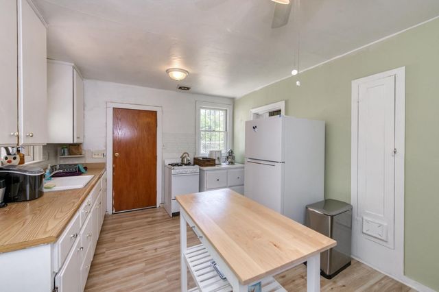 3518 E Clay Avenue, Fresno, CA 93702