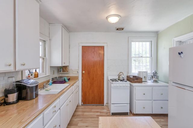 3518 E Clay Avenue, Fresno, CA 93702