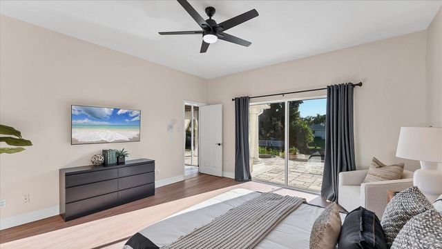 7300 COVE TERRACE, Sarasota, FL 34231