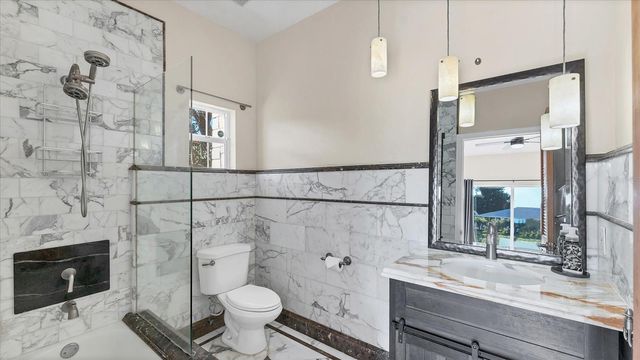 7300 COVE TERRACE, Sarasota, FL 34231