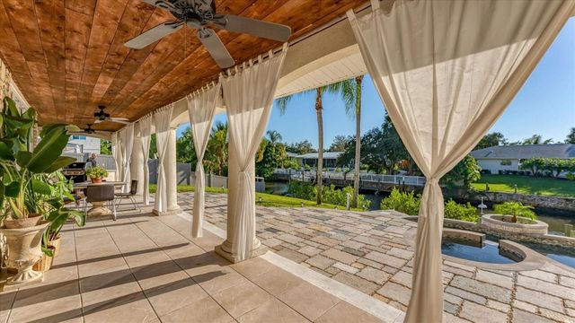 7300 COVE TERRACE, Sarasota, FL 34231