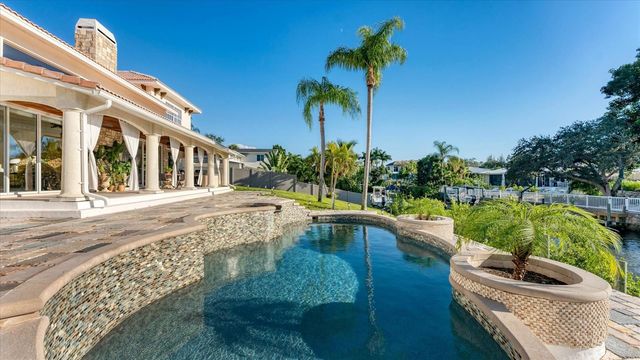 7300 COVE TERRACE, Sarasota, FL 34231