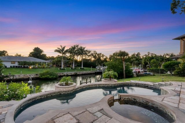 7300 COVE TERRACE, Sarasota, FL 34231