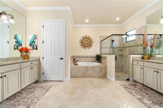 28086 Kerry CT, Bonita Springs, FL 34135
