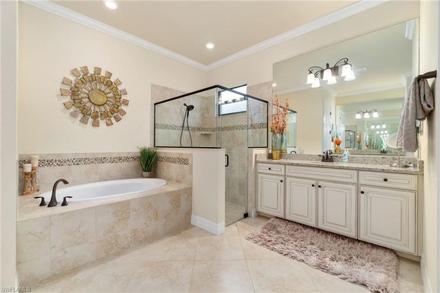 28086 Kerry CT, Bonita Springs, FL 34135