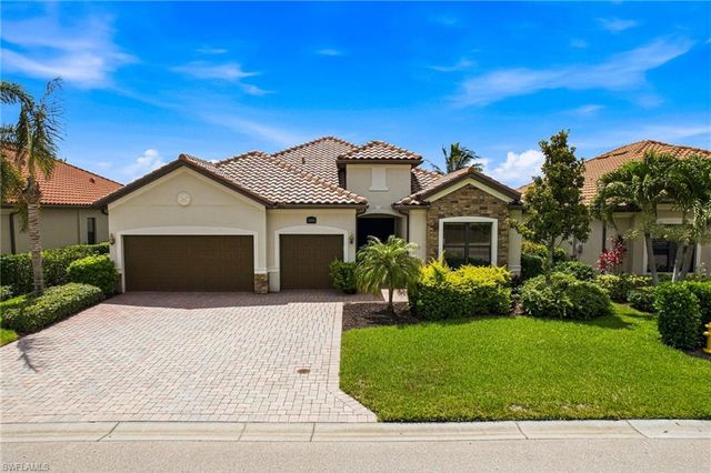 28086 Kerry CT, Bonita Springs, FL 34135