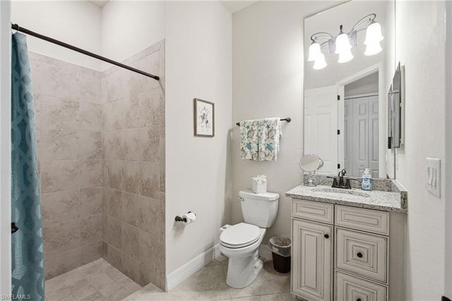 28086 Kerry CT, Bonita Springs, FL 34135