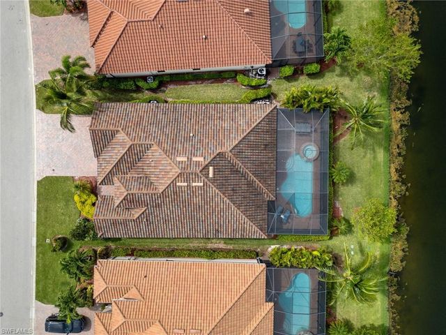 28086 Kerry CT, Bonita Springs, FL 34135