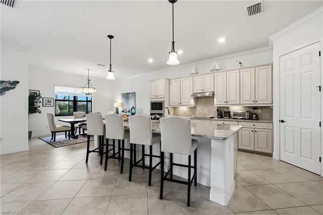 28086 Kerry CT, Bonita Springs, FL 34135