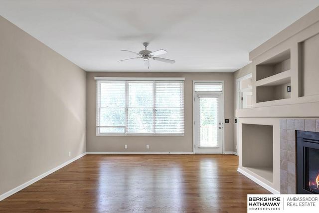 959 S 188th Terrace, Elkhorn, NE 68022