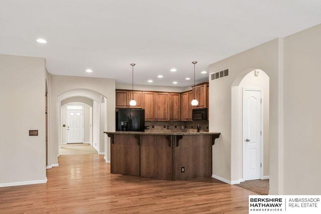 959 S 188th Terrace, Elkhorn, NE 68022