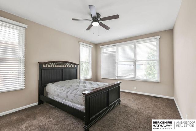 959 S 188th Terrace, Elkhorn, NE 68022