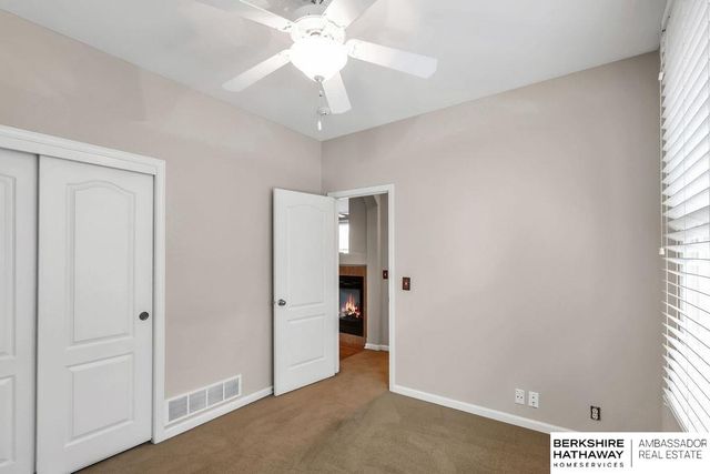 959 S 188th Terrace, Elkhorn, NE 68022