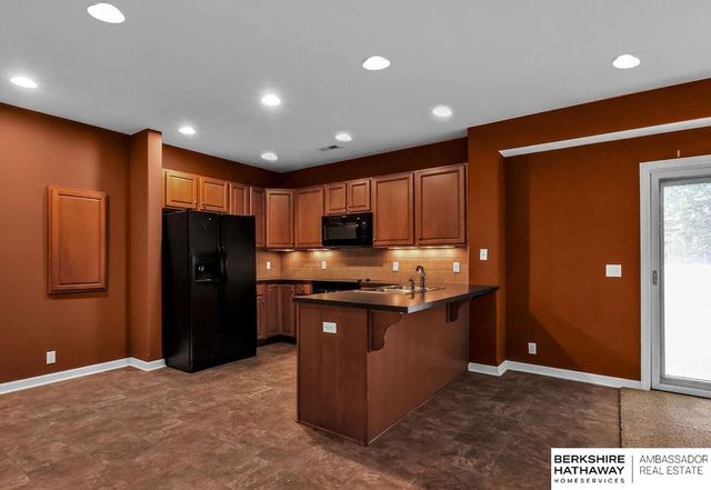 959 S 188th Terrace, Elkhorn, NE 68022