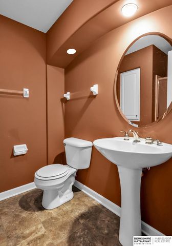 959 S 188th Terrace, Elkhorn, NE 68022