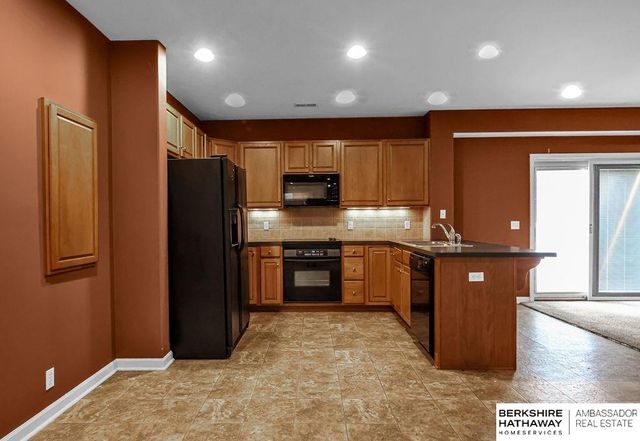 959 S 188th Terrace, Elkhorn, NE 68022