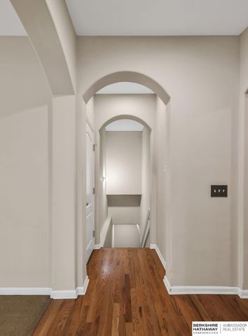 959 S 188th Terrace, Elkhorn, NE 68022