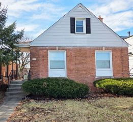 4348 N Oriole Avenue, Norridge, IL 60706