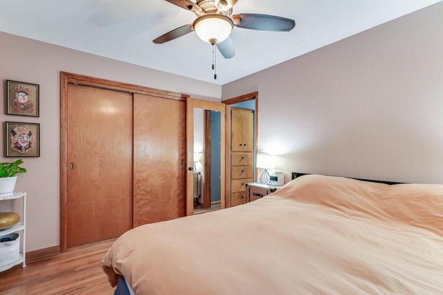 W4945 Harvest LANE, La Crosse, WI 54601