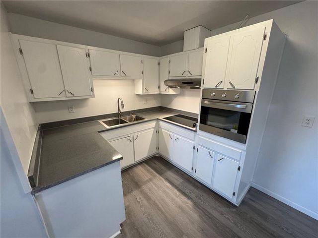 1659 Hand Avenue, Mobile, AL 36612