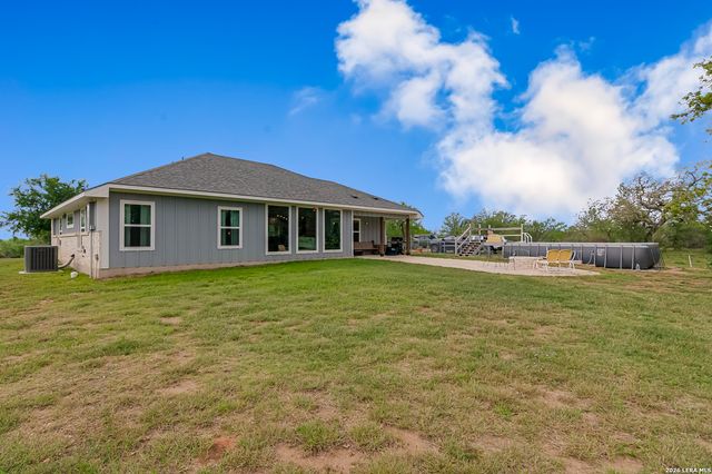 2354 Fm 2438, Seguin, TX 78155