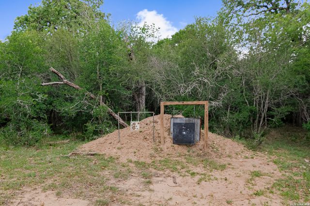 2354 Fm 2438, Seguin, TX 78155