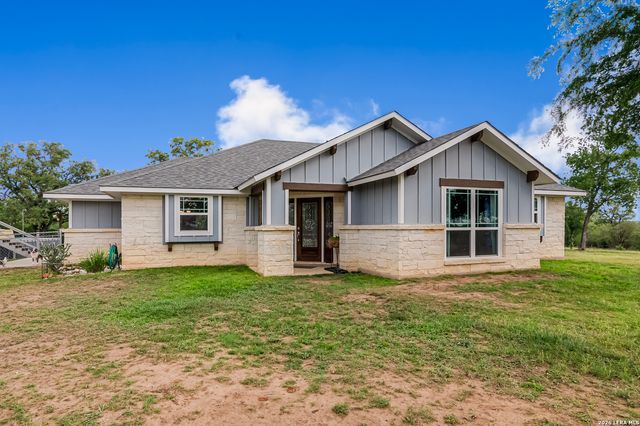 2354 Fm 2438, Seguin, TX 78155