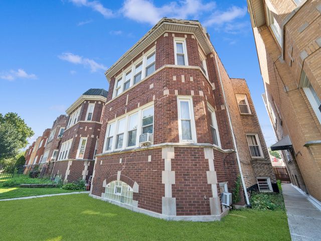 3529 W 63rd Place, Chicago, IL 60629