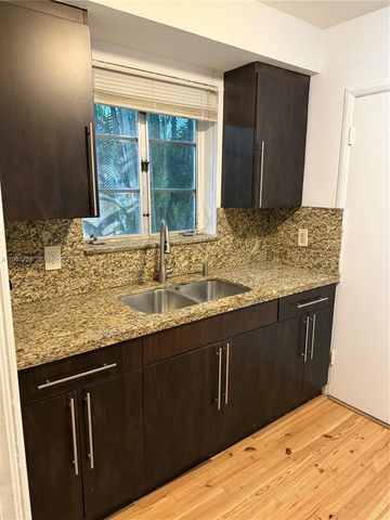 23 Majorca Ave 1, Coral Gables, FL 33134