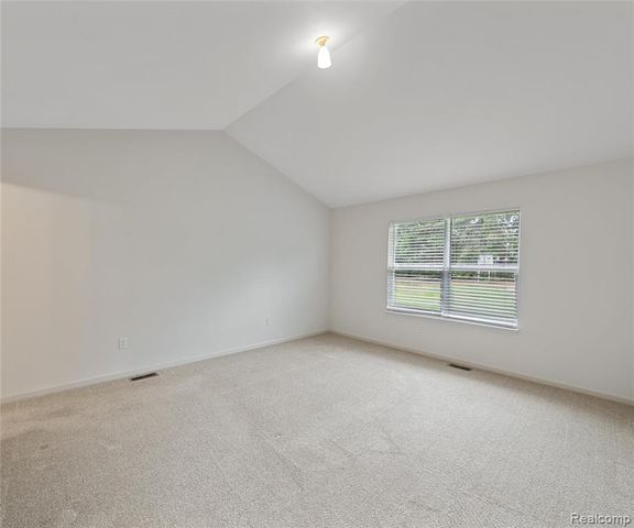 5864 Willow Ridge Drive, Ypsilanti, MI 48197