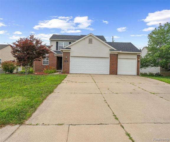 5864 Willow Ridge Drive, Ypsilanti, MI 48197
