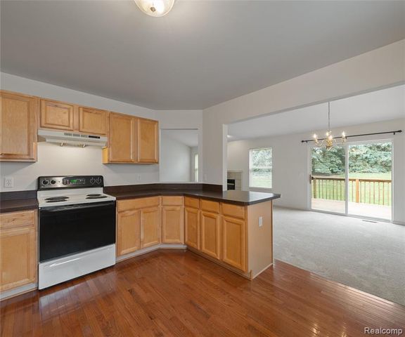 5864 Willow Ridge Drive, Ypsilanti, MI 48197