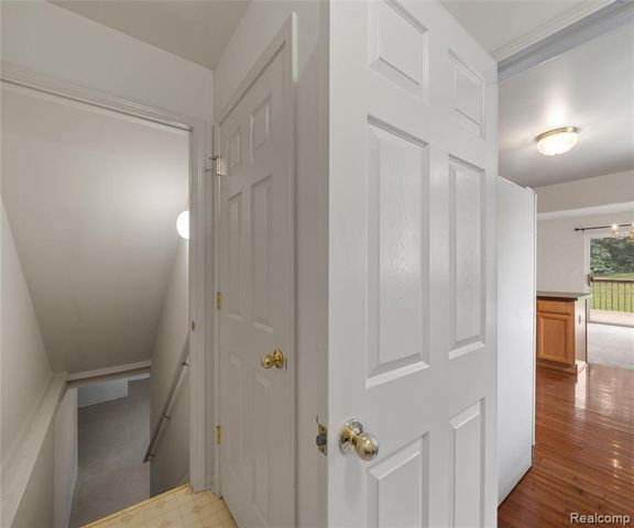 5864 Willow Ridge Drive, Ypsilanti, MI 48197